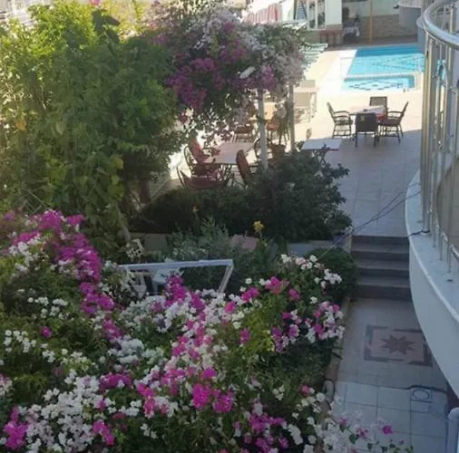 Apartmanhotel Unside 2*